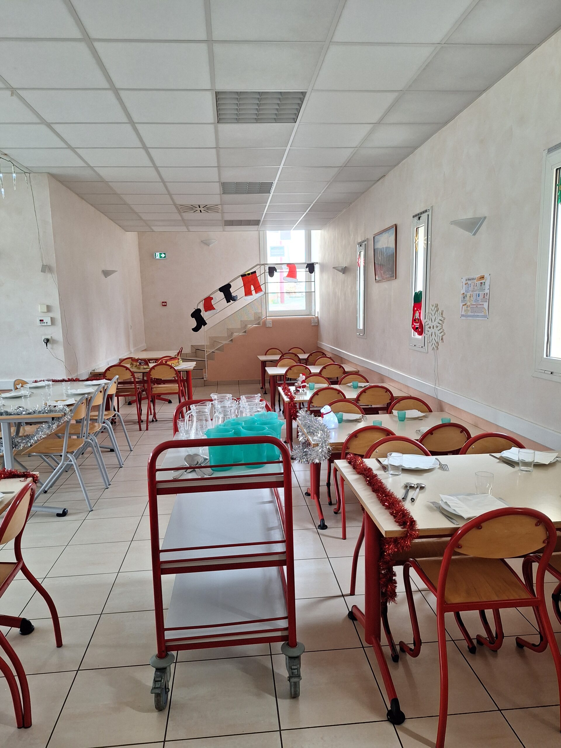 Décoration cantine Noël (1)